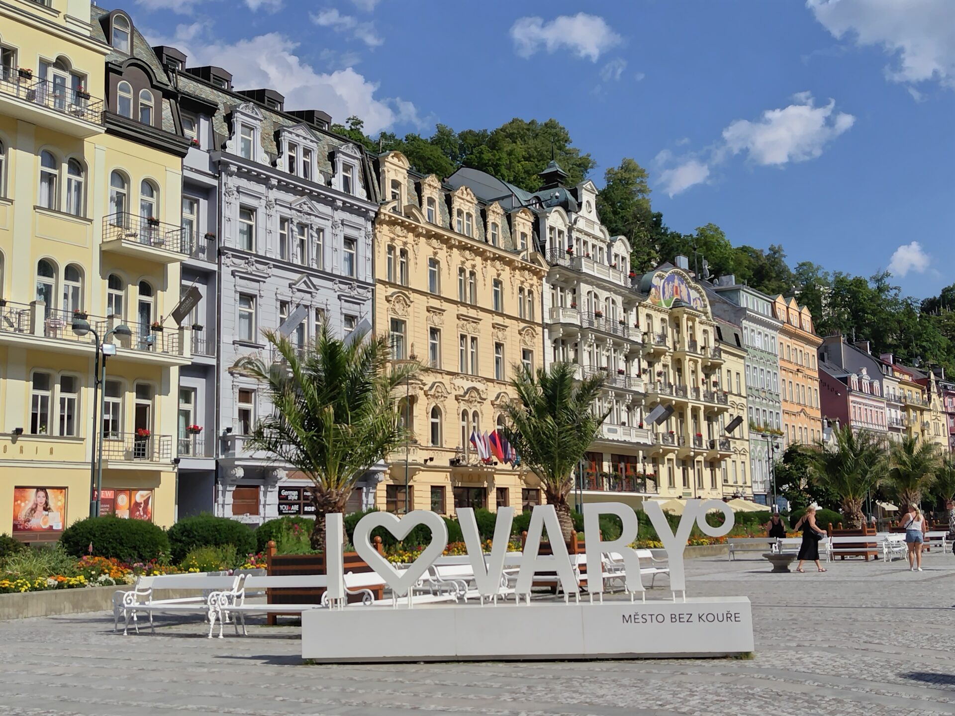 チェコの旅②カルロヴィ・ヴァリのホテル 朗婆心：ほがらかオババのココロ